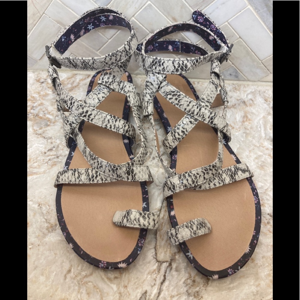 Cabi Athena Python Sandals Size 7 - image 2